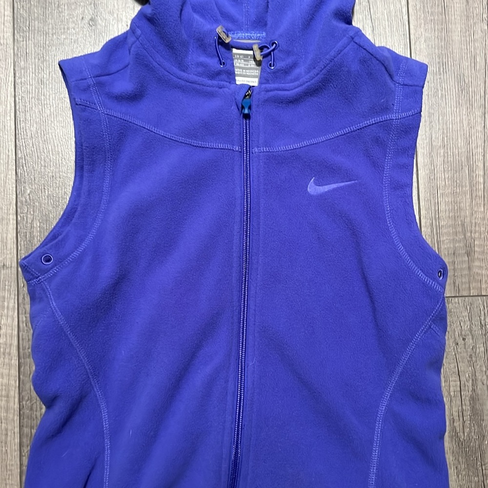 Nike Fit Therma Vest View 2